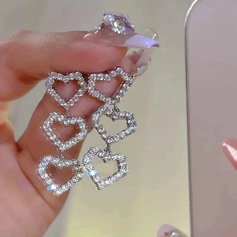 2024 New Simple Stars Tassel Earrings for Women Korean Charm Delicate Shiny Rhinestone Drop Earring Fashion Wedding Gift Jewelry