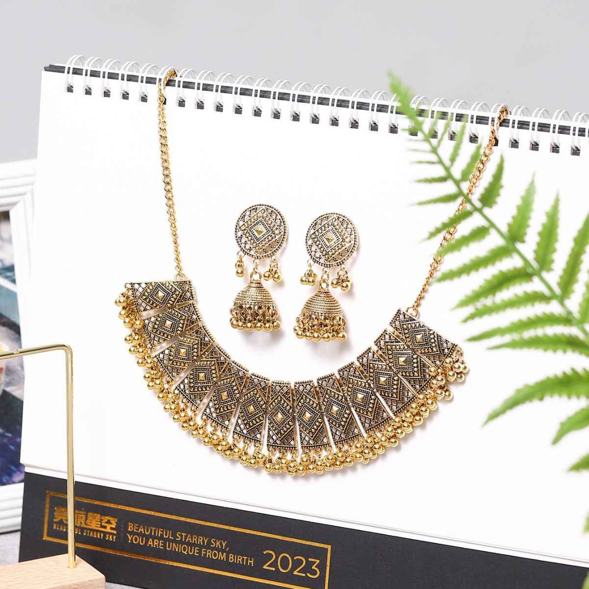 Personalized Retro Minority Ethnic Style Bohemian Water Ripple Necklace And Earrings Suite Ladies