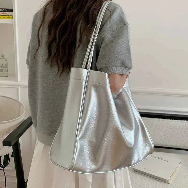 Casual large capacity totes Commuting designer women shoulder bags luxury soft pu leather lady purses and handbags big silver