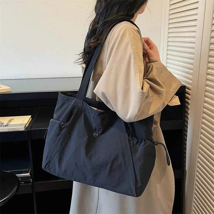 Women Stylish Oxford Tote Bag Lightweight Foldable Multi Pocket Large Capacity Shoulder Bag for School Versatile Storage Bags
