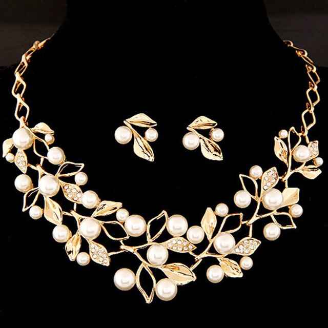 Temperament necklace earrings set