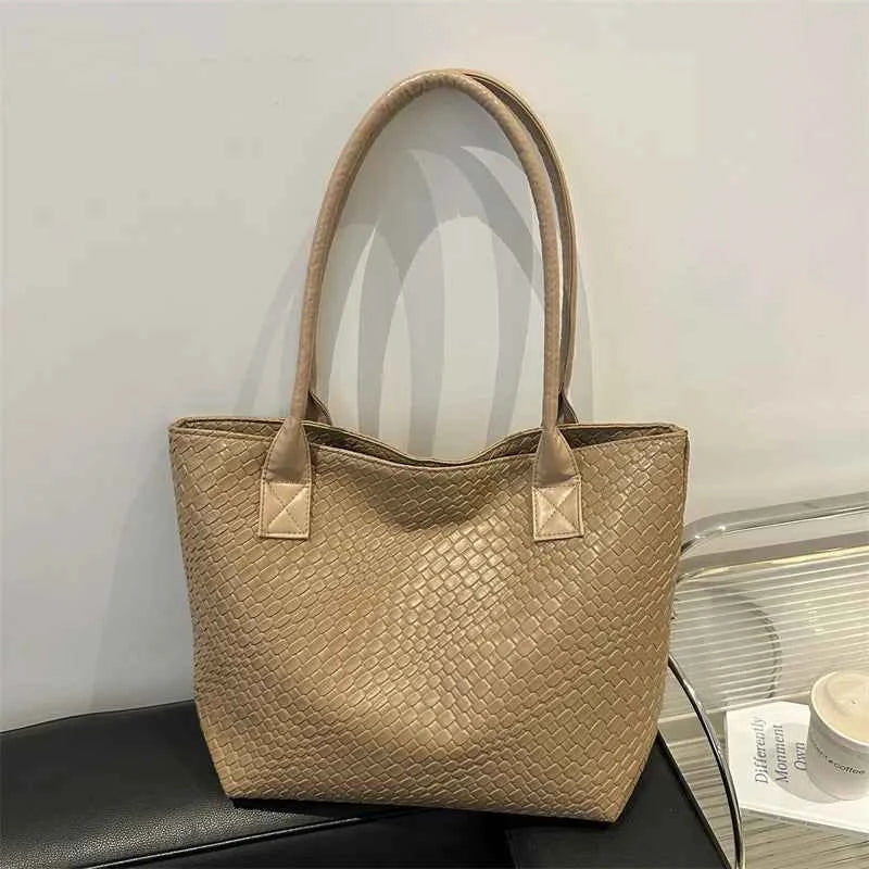 New Luxury Women's Tote Bags Large Capacity Crocodile Pattern Handbags Daily Commuting Shoulder Bag